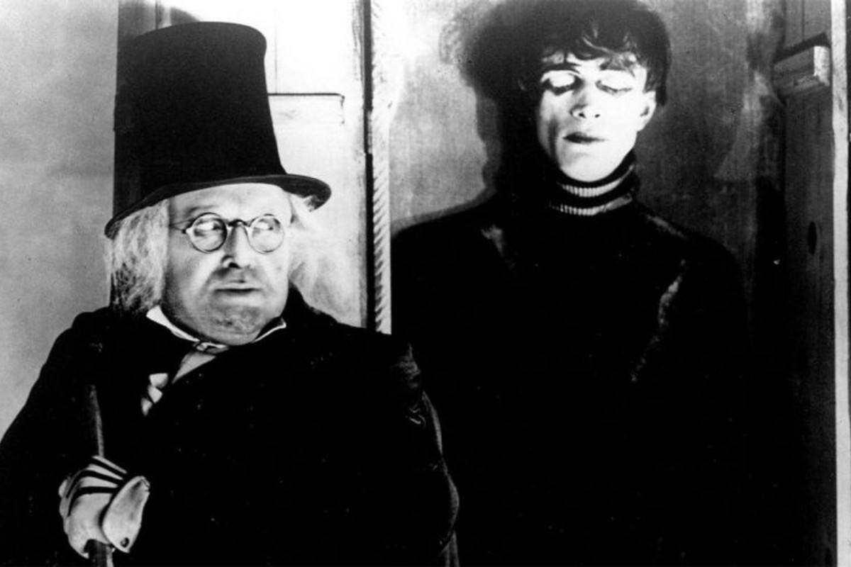 Il gabinetto del dottor Caligari: perché dopo cento anni il suo incubo continua a emozionare?